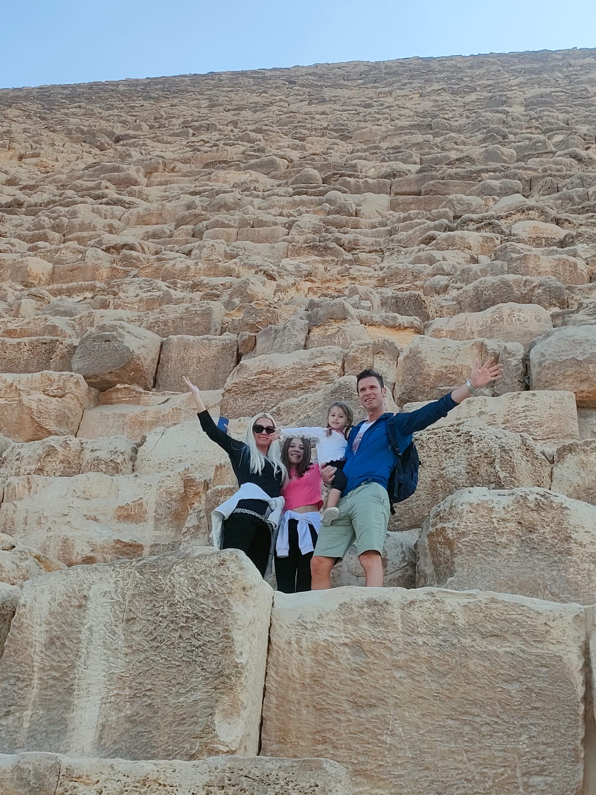 Cairo Day Trip from Sharm El Sheikh by Bus: Pyramids & Grand Egyptian Museum