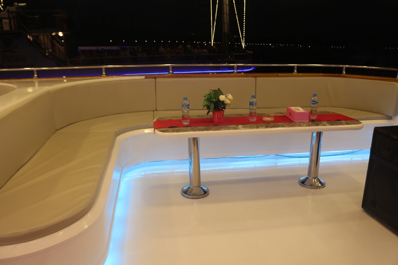 Romantic Dinner Cruise in Sharm El Sheikh